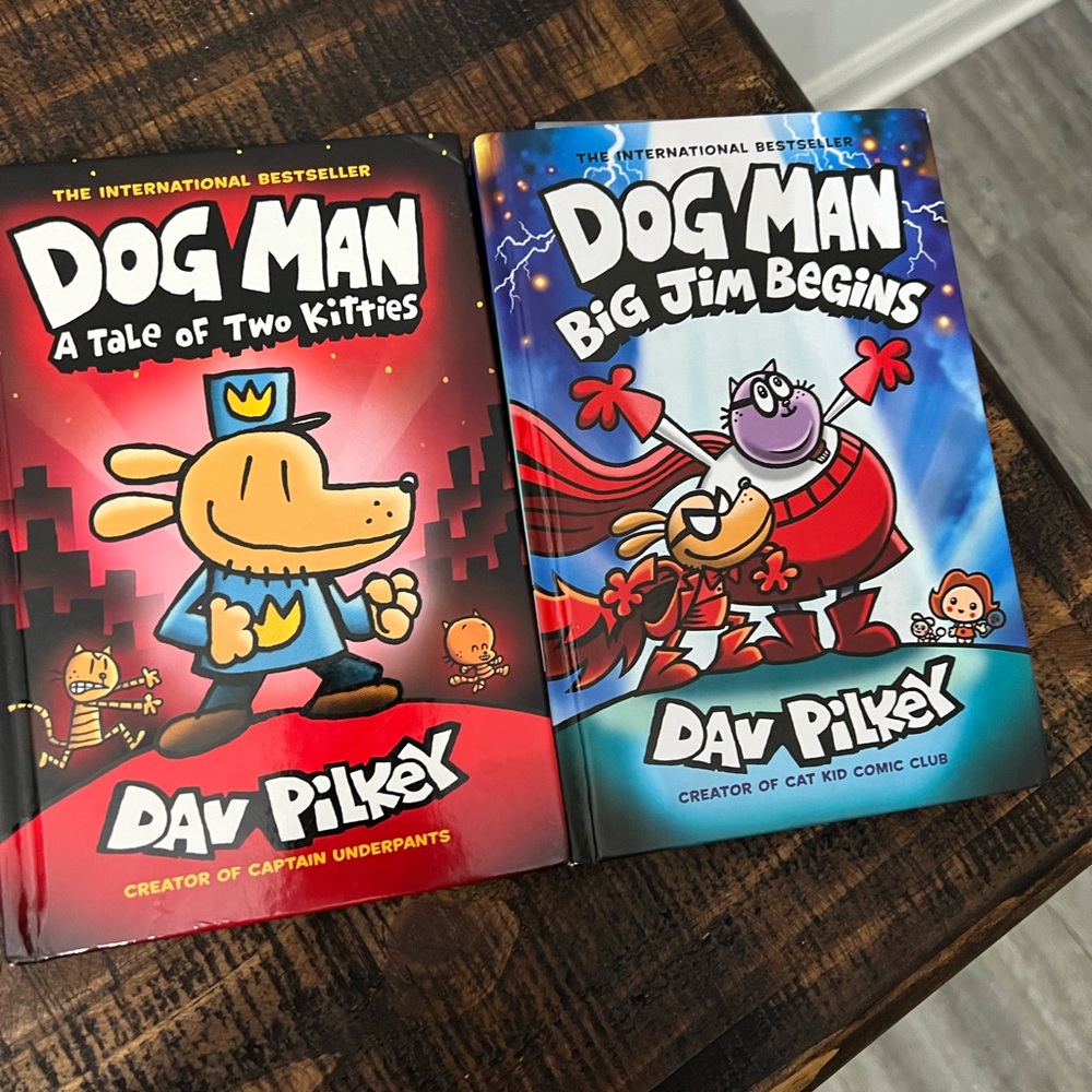 Dog Man Book Set by - Vibrant Red and Blue Covers